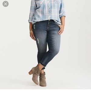 Torrid Premium Distressed Jeggings Cropped